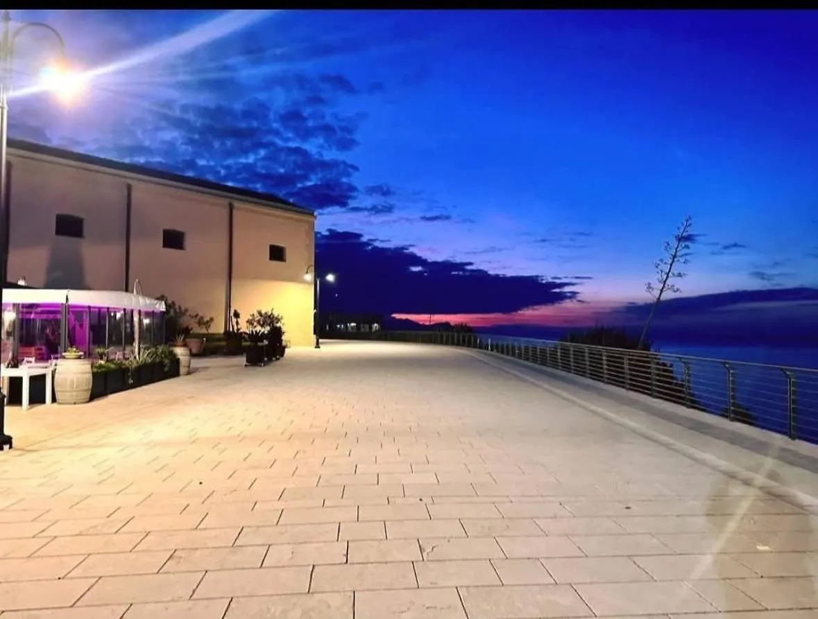 泰拉西尼 Casa Consiglio Ardicula旅馆 乡村民宿